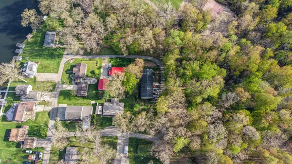 $280,000 | 257 Edgewood Drive, Quincy, MI 49082