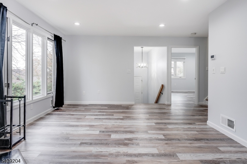 111 Patriots Road Morris Plains, NJ 07950 - Photo 21 of 39