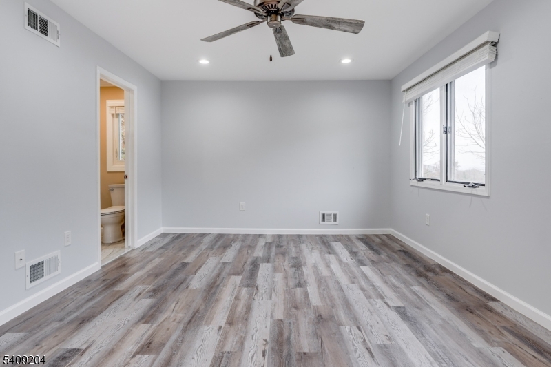 111 Patriots Road Morris Plains, NJ 07950 - Photo 27 of 39