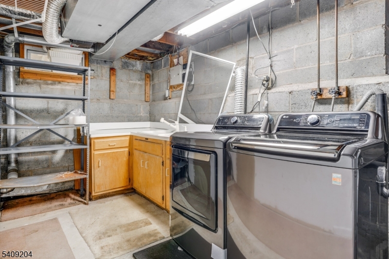 111 Patriots Road Morris Plains, NJ 07950 - Photo 38 of 39