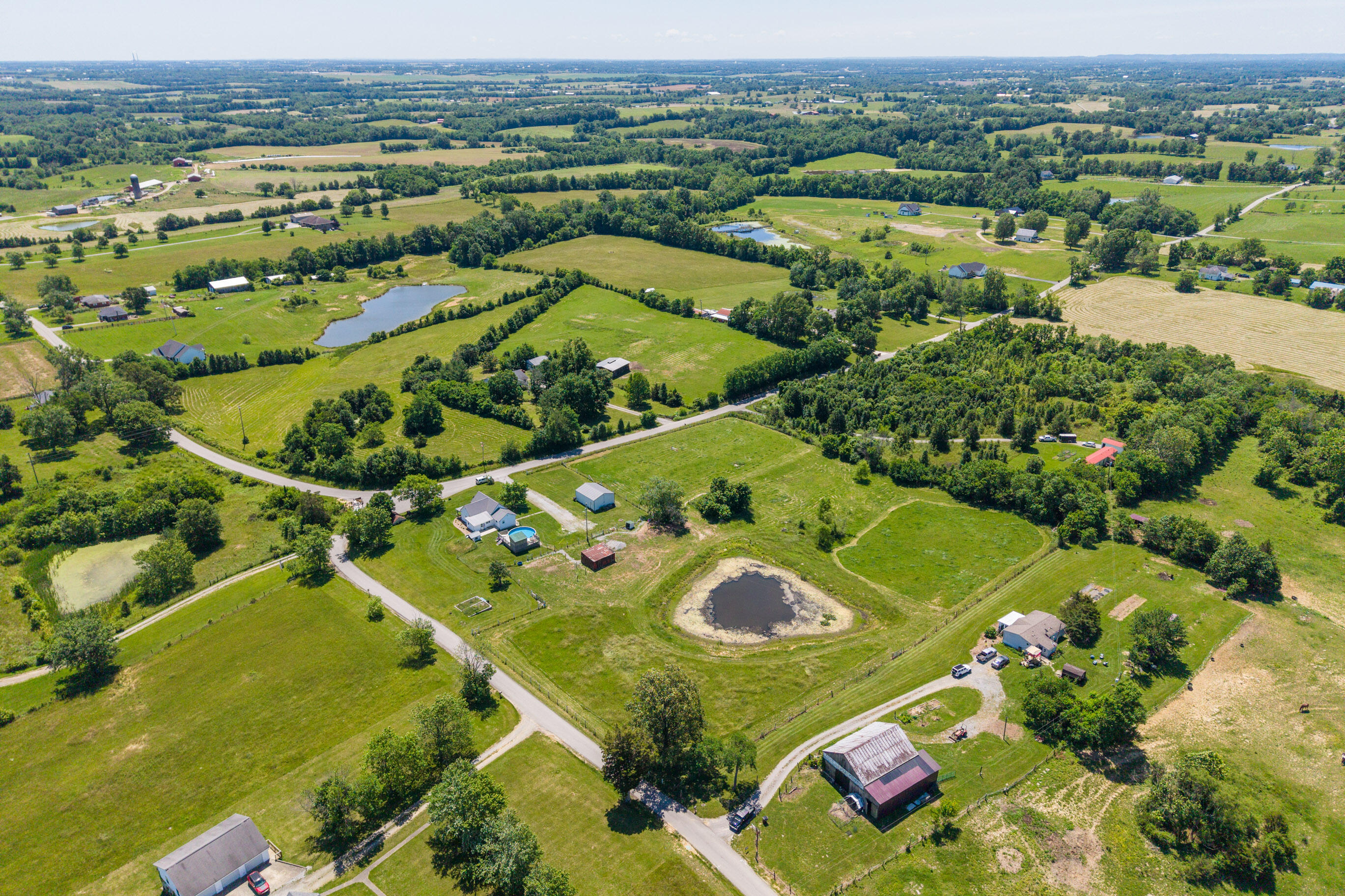 1160 Hopewell Road Harrodsburg, KY 40330 - Photo 38 of 51 20260602-1160-Hopewell-Rd-drone-fh-009_w