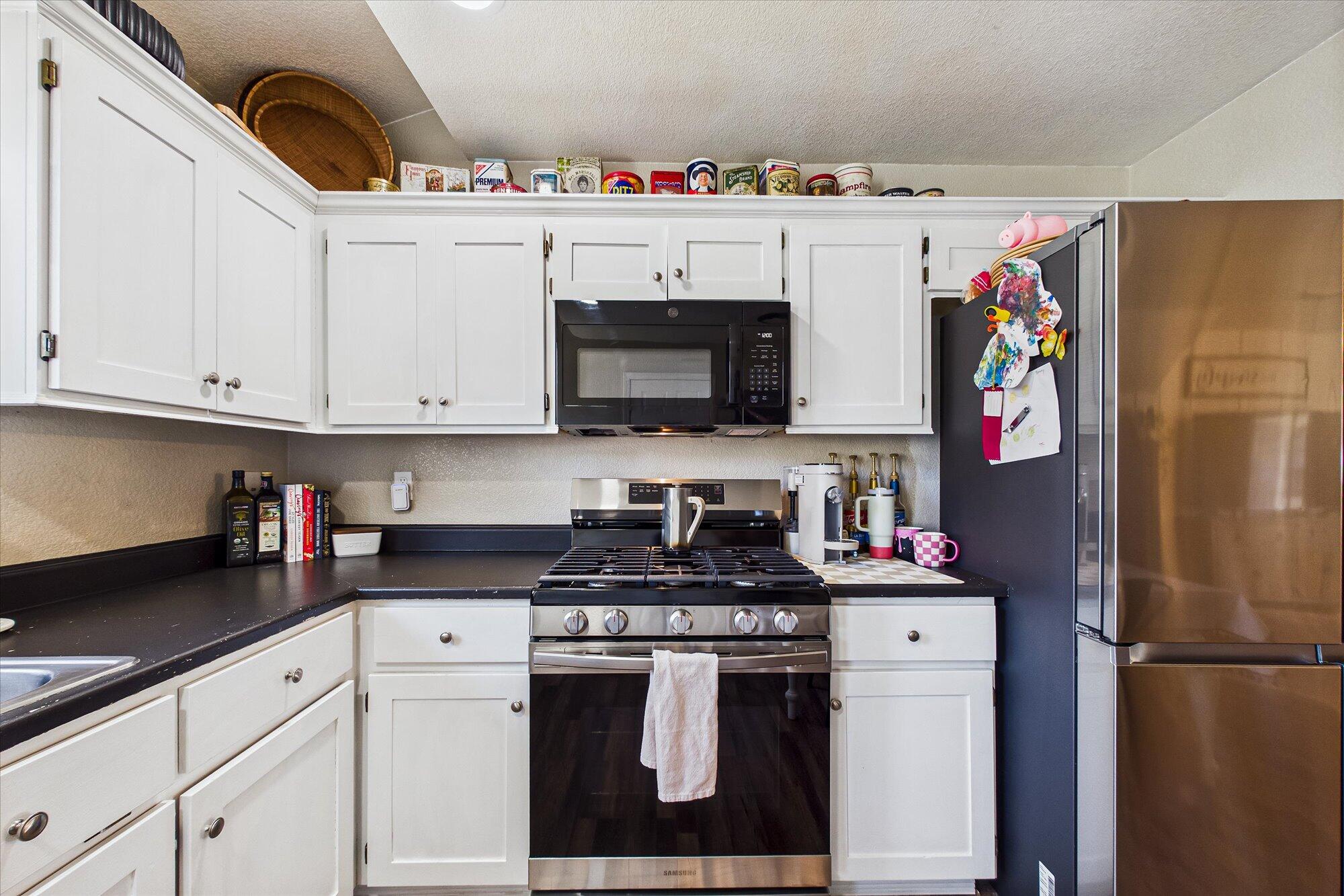 318 First Avenue Rio Dell, CA 95562 - Photo 11 of 39