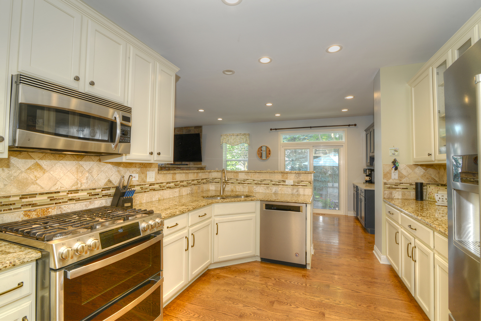 2921 Grand Ridge Circle Aurora, IL 60503 - Photo 12 of 43 Gallery Image 12