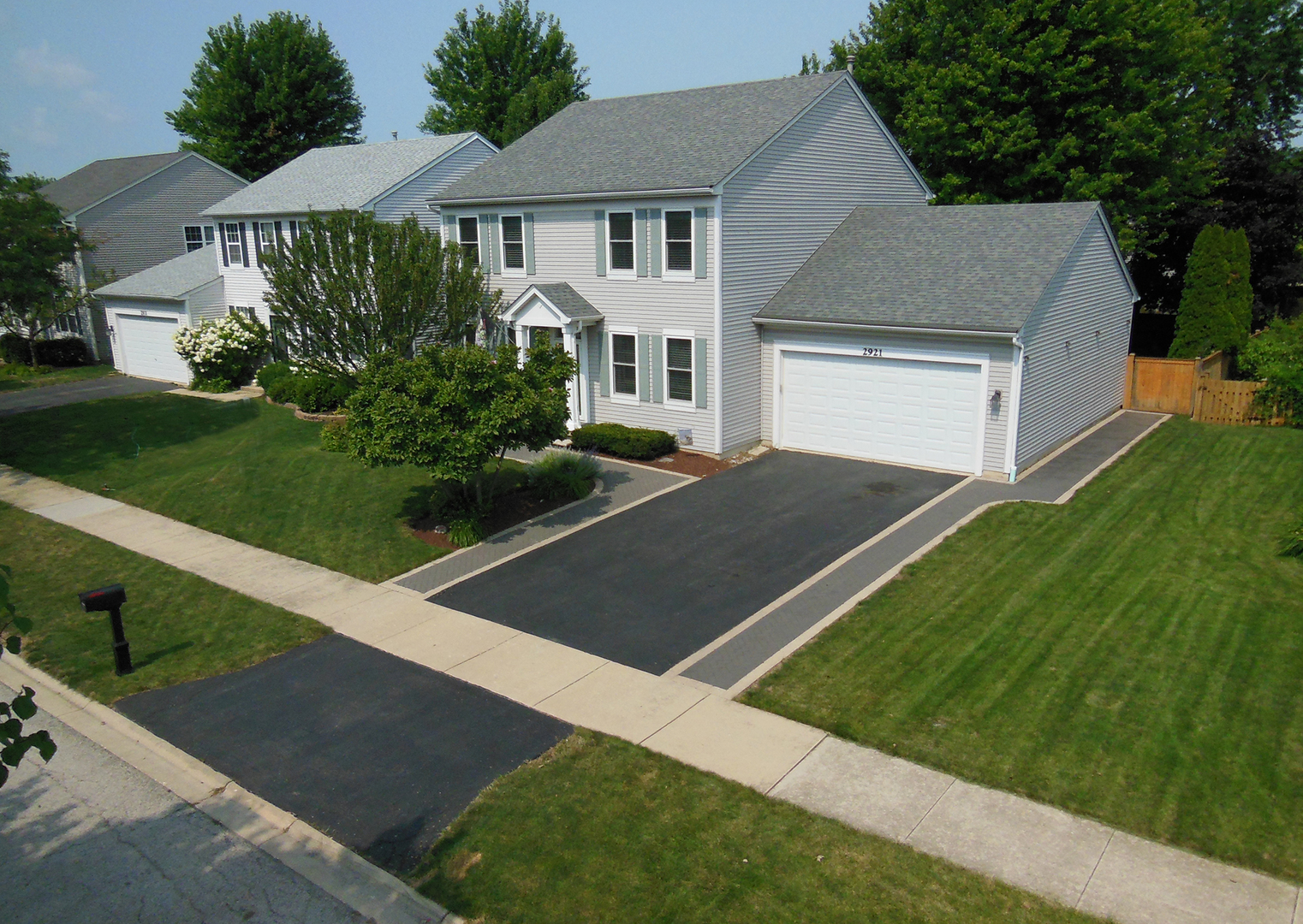 2921 Grand Ridge Circle Aurora, IL 60503 - Photo 4 of 43 Gallery Image 4