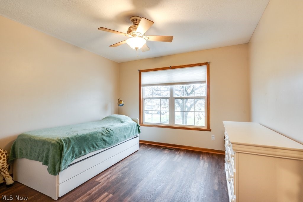 5984 Wentworth Road Southwest Canton, OH 44706 - Photo 21 of 29 Gallery Image 21