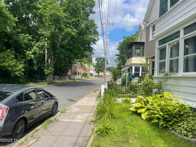 $179,000 | 857 Strong Street, Schenectady, NY 12307