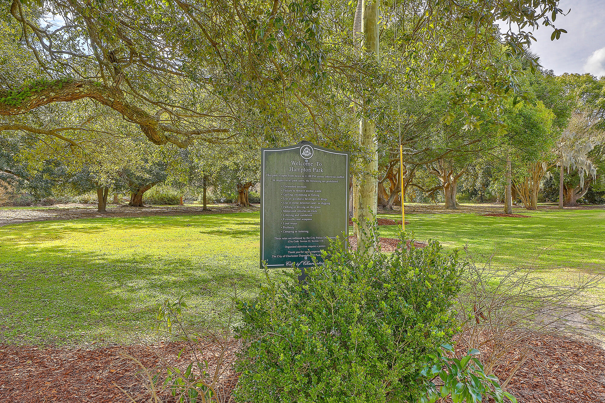 118 Congress Street, Unit F Charleston, SC 29403 - Photo 28 of 38 Nearby Hampton Park
