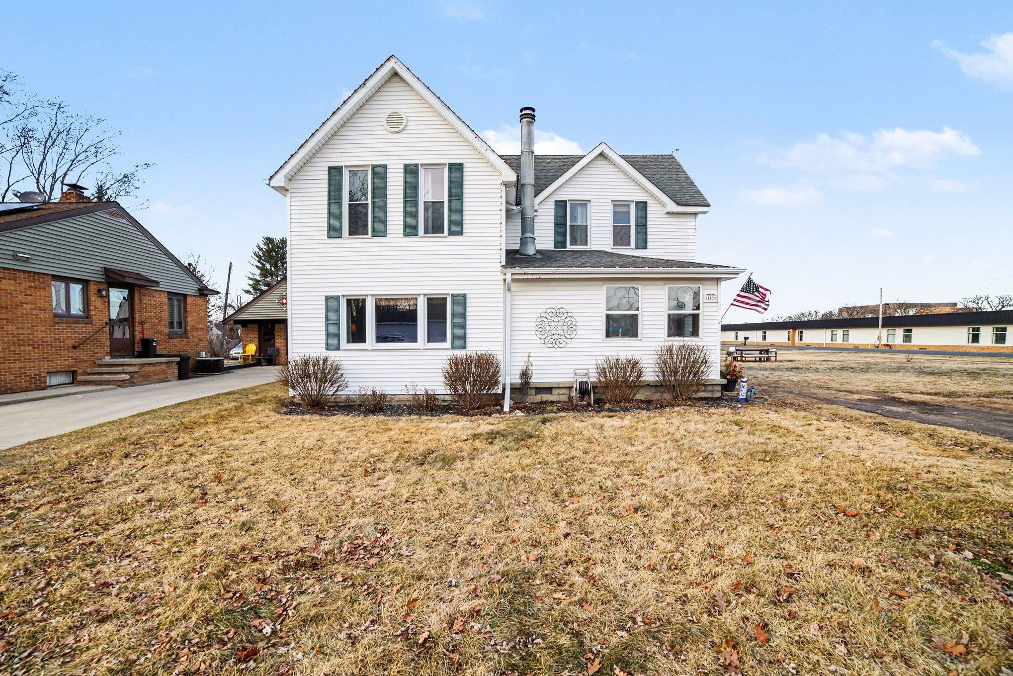 310 Wilson Street Hemlock, MI 48626 - Photo 2 of 21