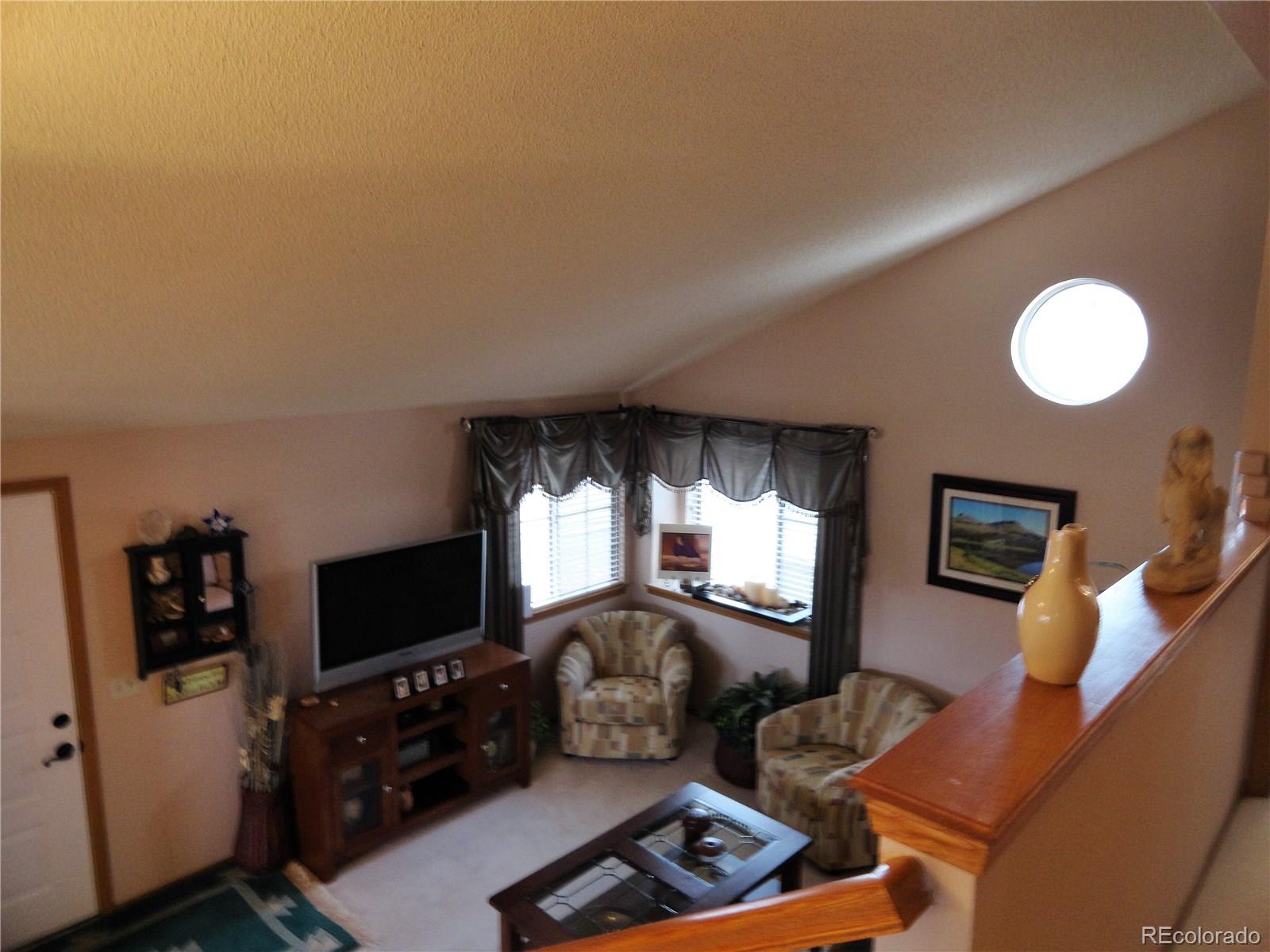9630 Pendleton Drive Highlands Ranch, CO 80126 - Photo 10 of 20 Gallery Image 10