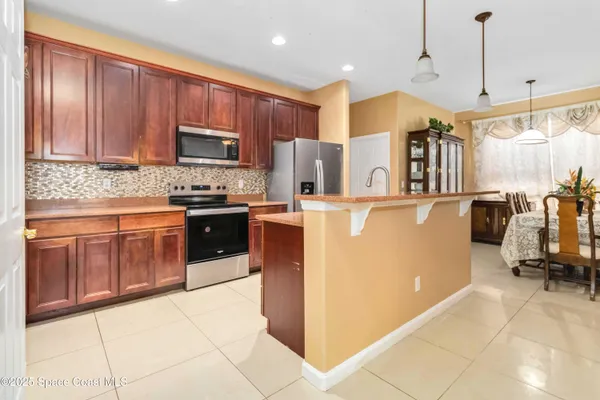 $3,700 | 185 Wading Bird Circle Southwest, Palm Bay, FL 32908