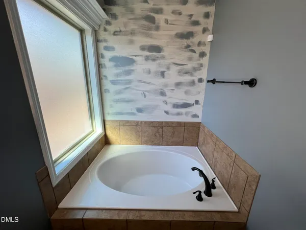 $2,400 | 19 Eaton Drive, Angier, NC 27501