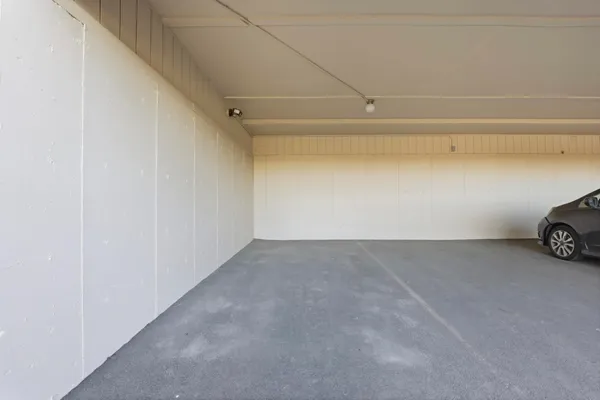 $259,000 | 844 West Cliff Drive, Unit 307, Spokane, WA 99204