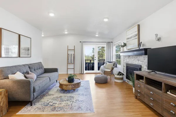 $259,000 | 844 West Cliff Drive, Unit 307, Spokane, WA 99204