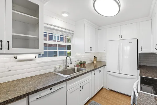 $259,000 | 844 West Cliff Drive, Unit 307, Spokane, WA 99204