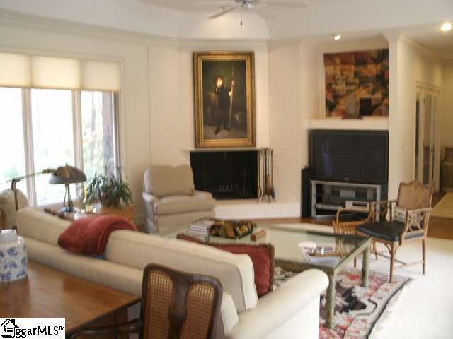 102 Green Valley Road Greenville, SC 29617 - Photo 8 of 21 Gallery Image 8