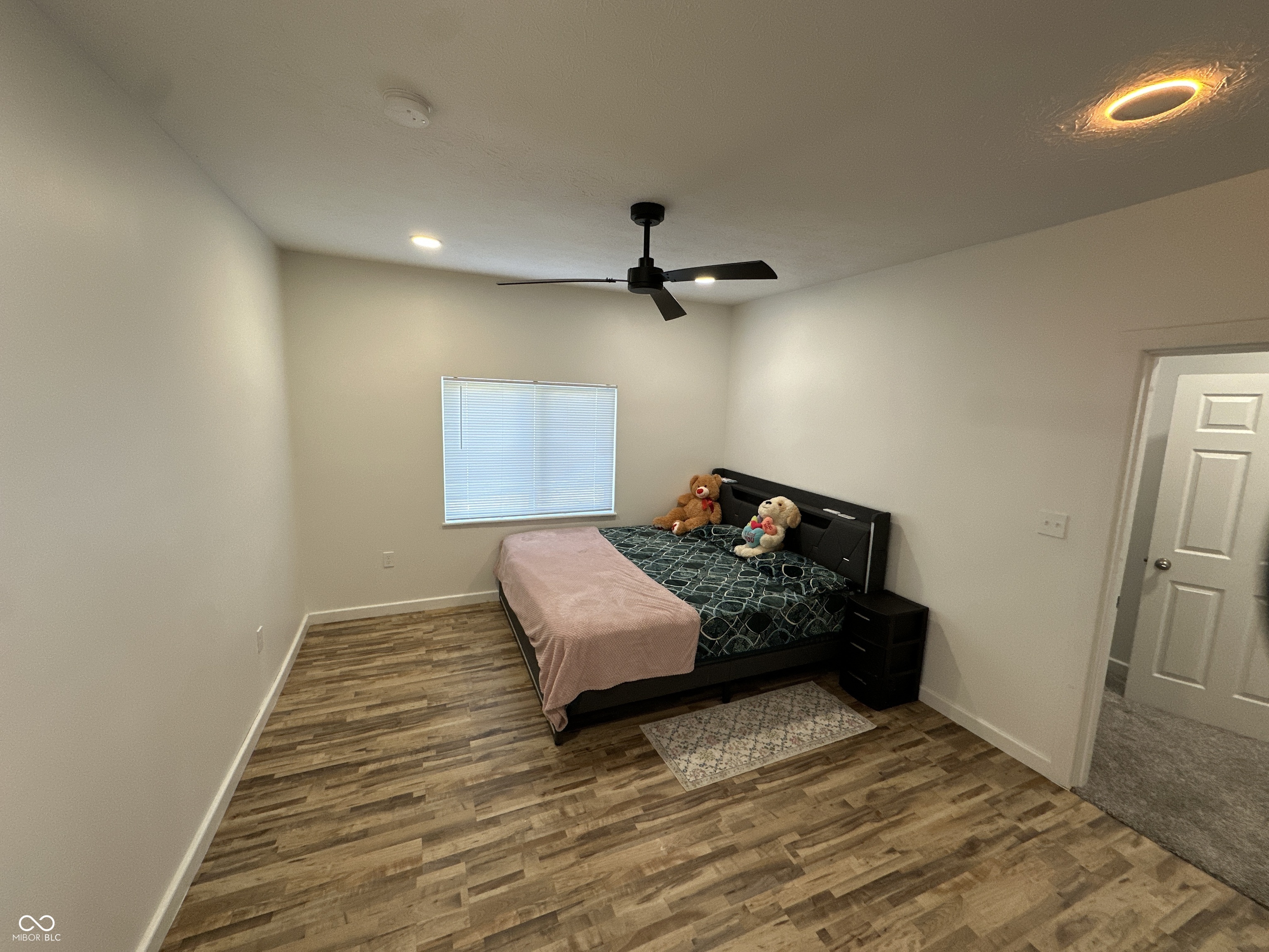 1521 Indiana Avenue Columbus, IN 47201 - Photo 12 of 35