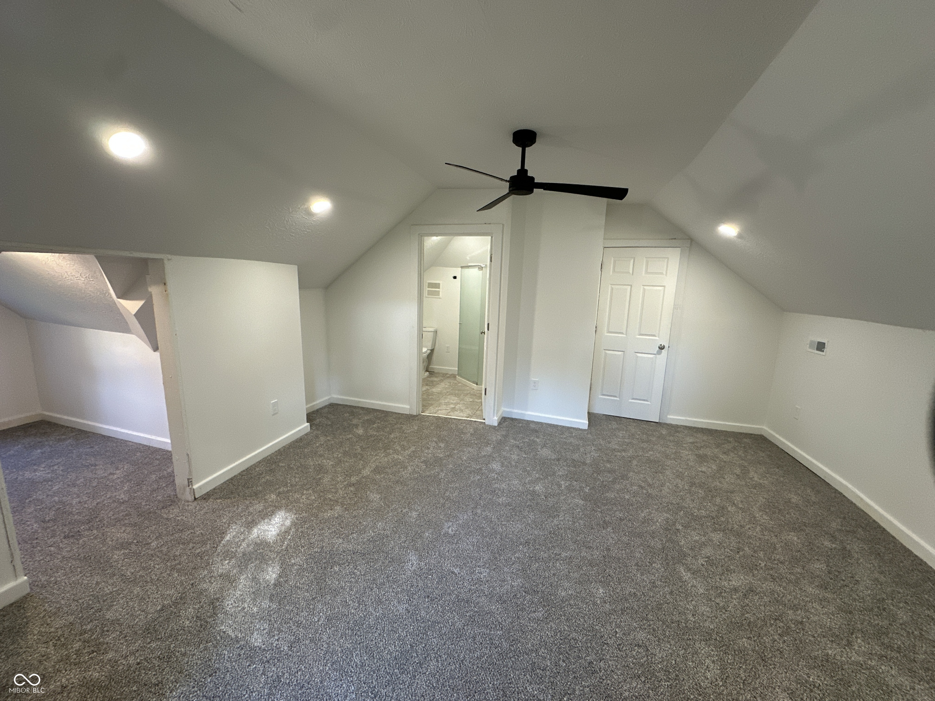 1521 Indiana Avenue Columbus, IN 47201 - Photo 22 of 35