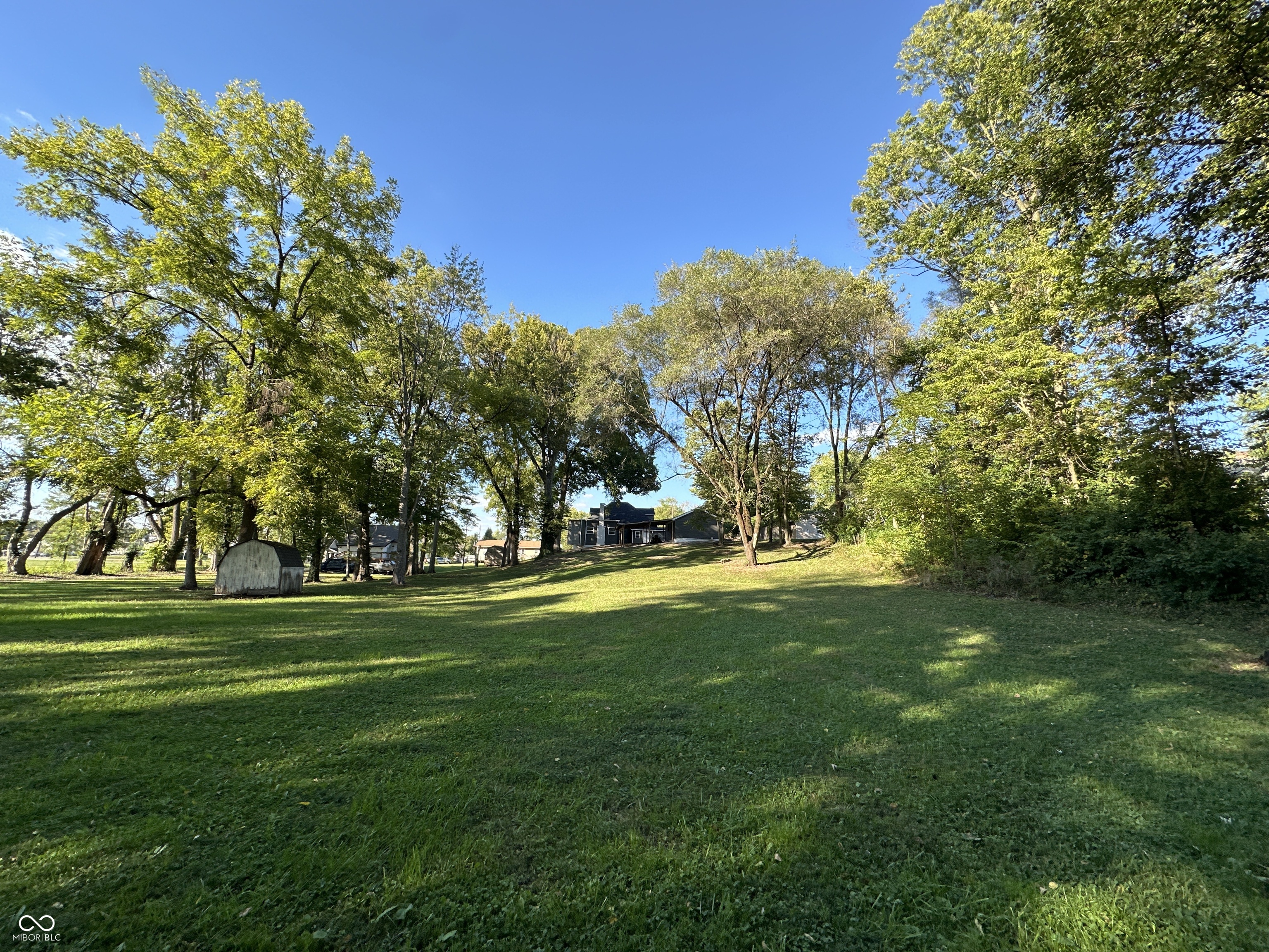 1521 Indiana Avenue Columbus, IN 47201 - Photo 27 of 35