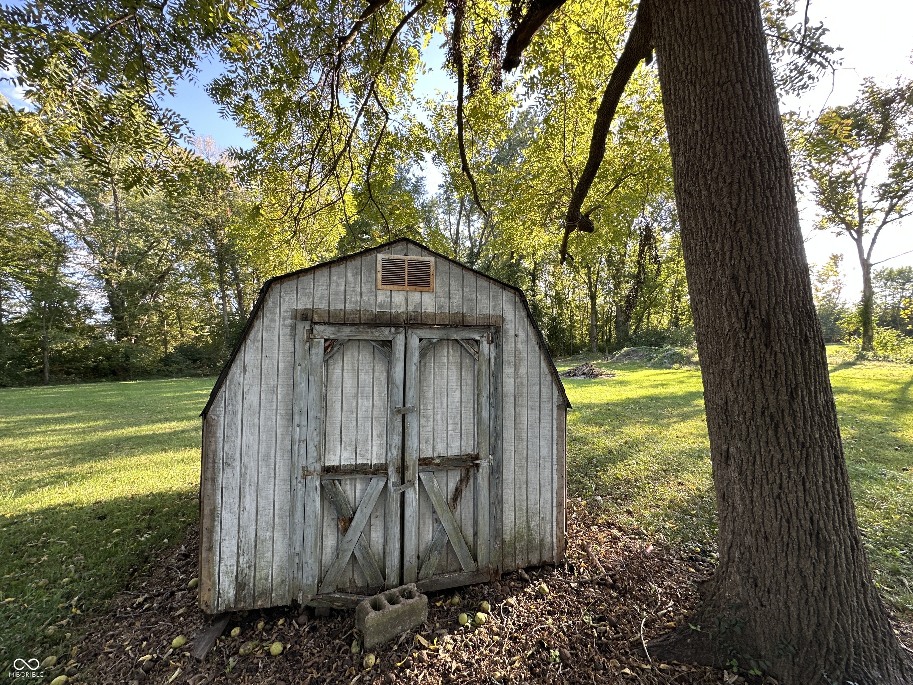 1521 Indiana Avenue Columbus, IN 47201 - Photo 29 of 35