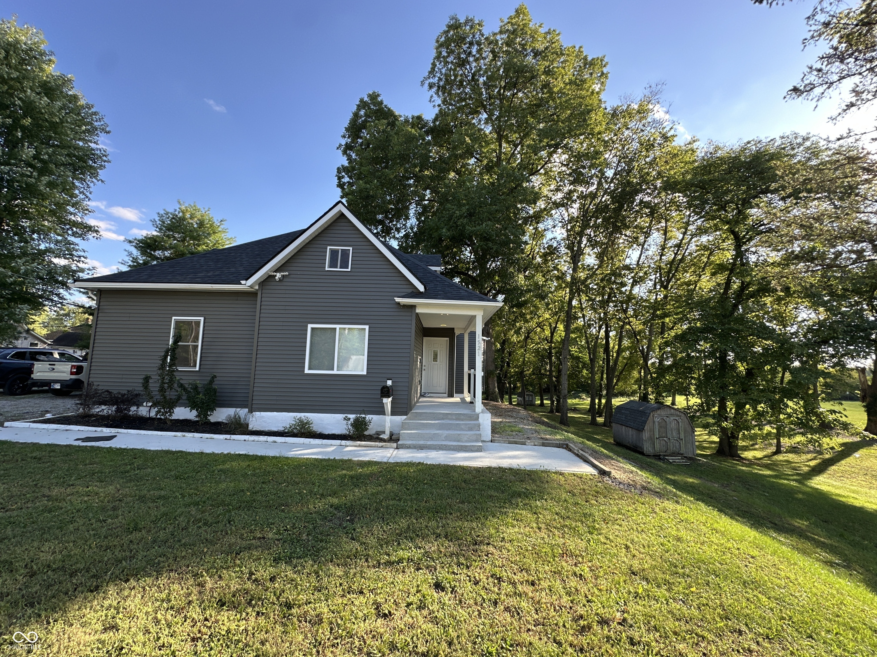 1521 Indiana Avenue Columbus, IN 47201 - Photo 31 of 35