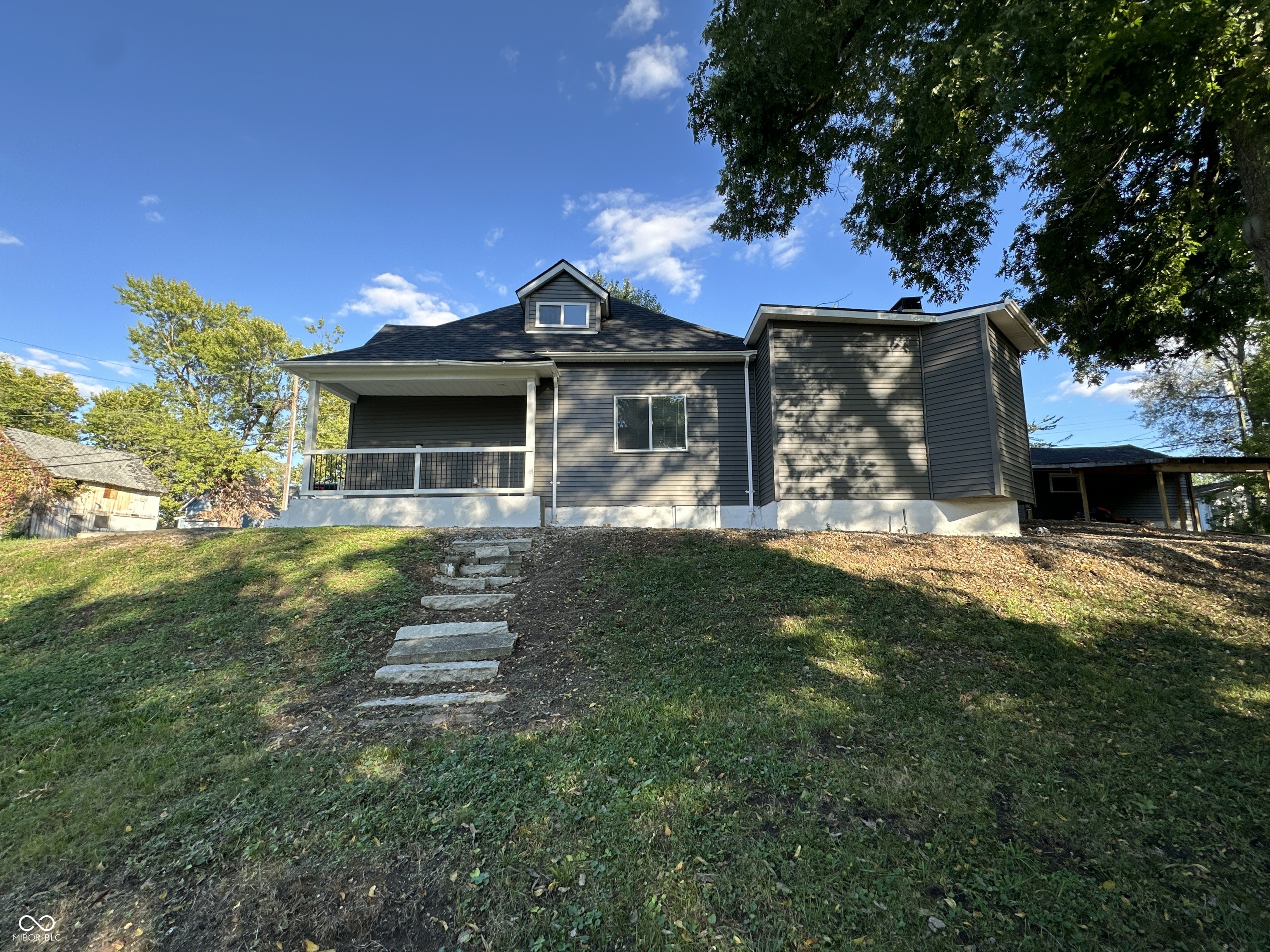 1521 Indiana Avenue Columbus, IN 47201 - Photo 32 of 35