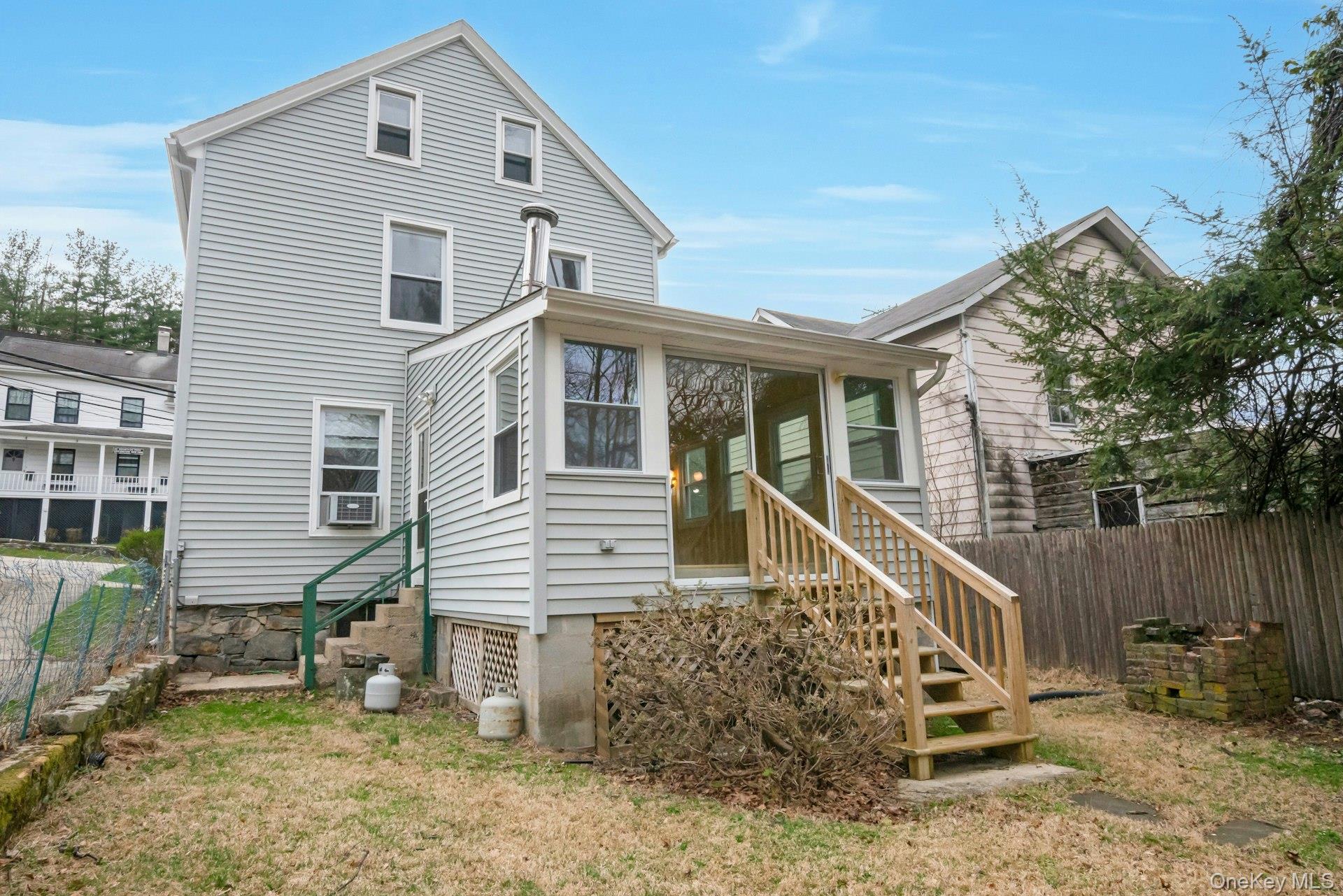 33 Mountain Road Irvington, NY 10533 - Photo 31 of 42
