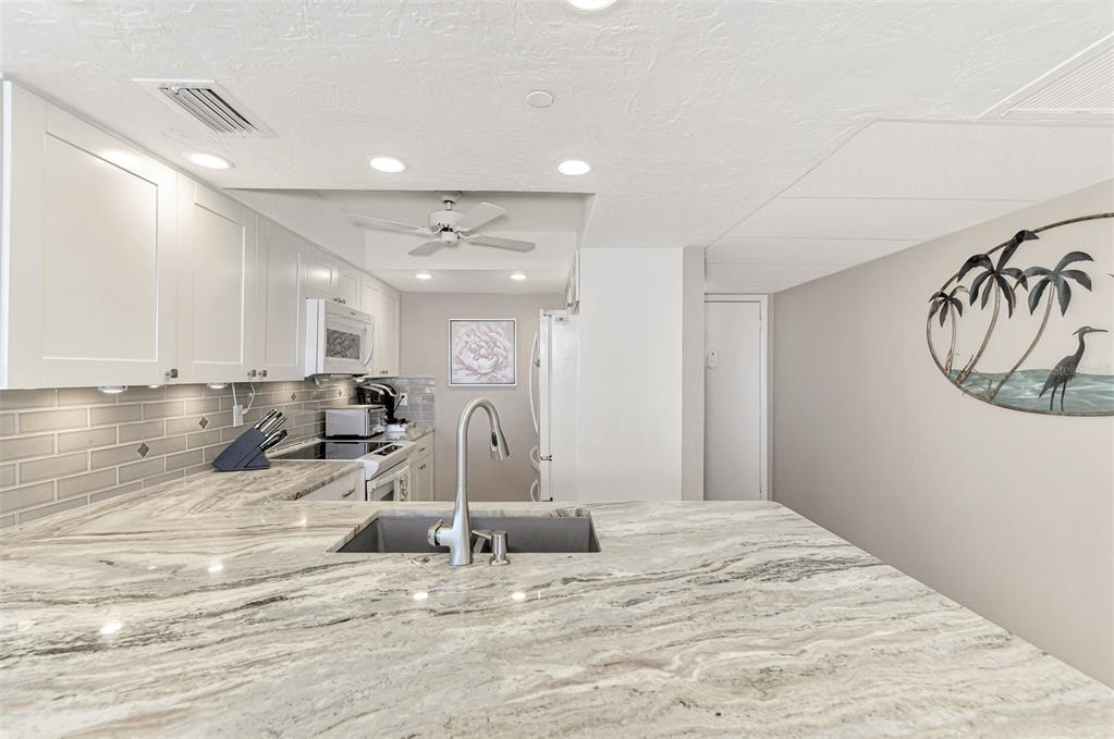 631 Alhambra Road, Unit 1004 Venice, FL 34285 - Photo 14 of 71
