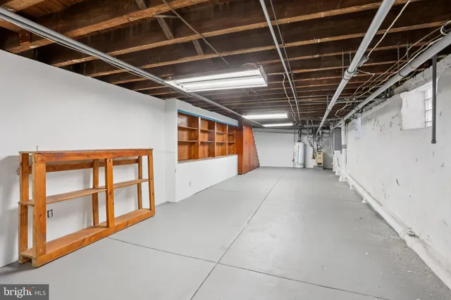 a view of empty room with windows