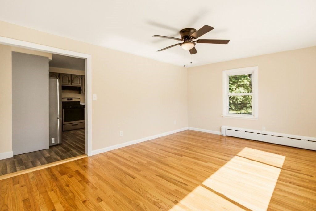 125 Davis Road Westport, MA 02790 - Photo 6 of 41
