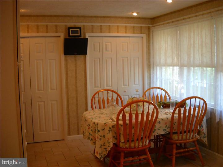 157 Ashbrook Road Cherry Hill, NJ 08034 - Photo 5 of 25