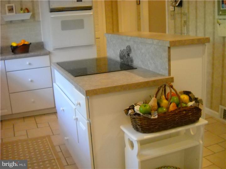 157 Ashbrook Road Cherry Hill, NJ 08034 - Photo 7 of 25