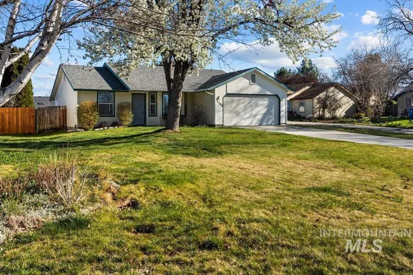 $439,900 | 3366 East Aubrietta Court, Boise, ID 83716