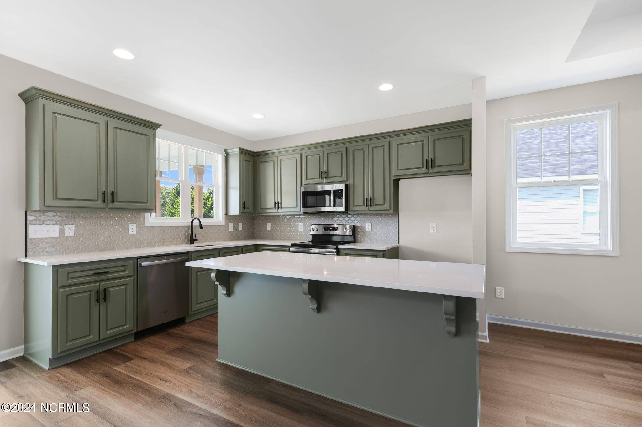 3561 Jetstream Drive Wilson, NC 27896 - Photo 9 of 37 Kitchen