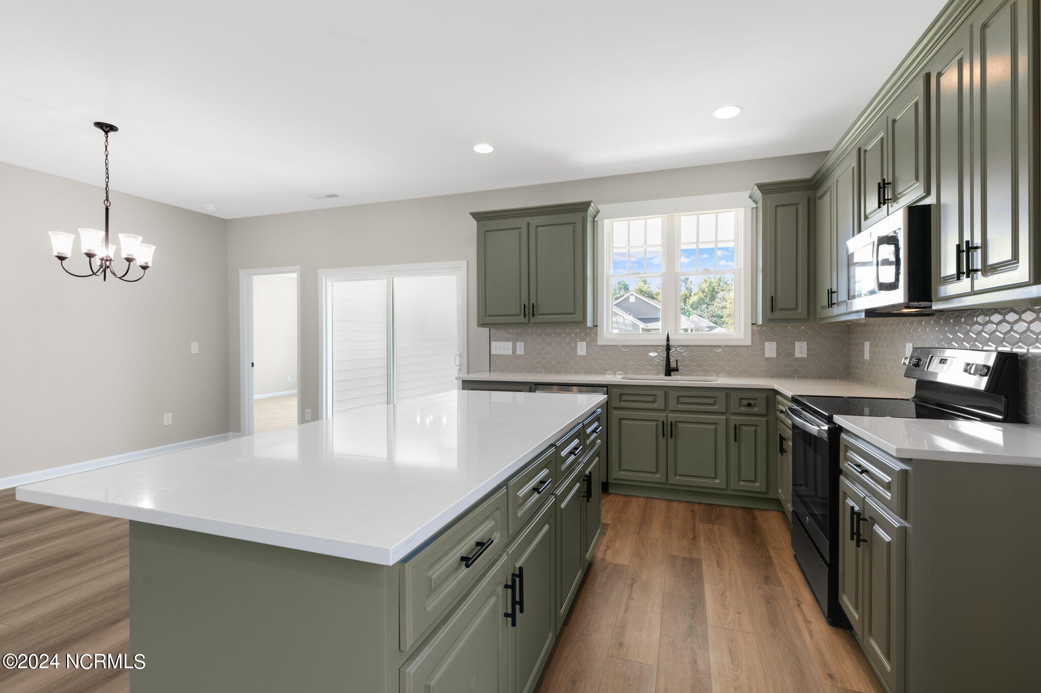 3561 Jetstream Drive Wilson, NC 27896 - Photo 10 of 37 Kitchen 2