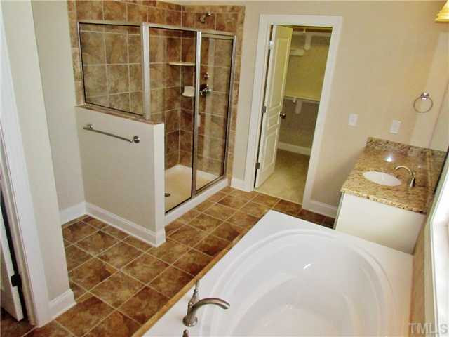 2816 Treasure Lane Raleigh, NC 27614 - Photo 14 of 25 Master Bath/Spa
