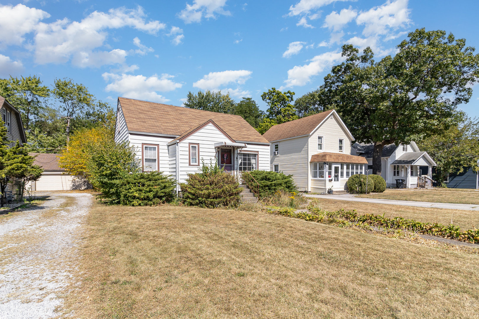 2830 Ridge Road Lansing, IL 60438 - Photo 3 of 24 Gallery Image 3