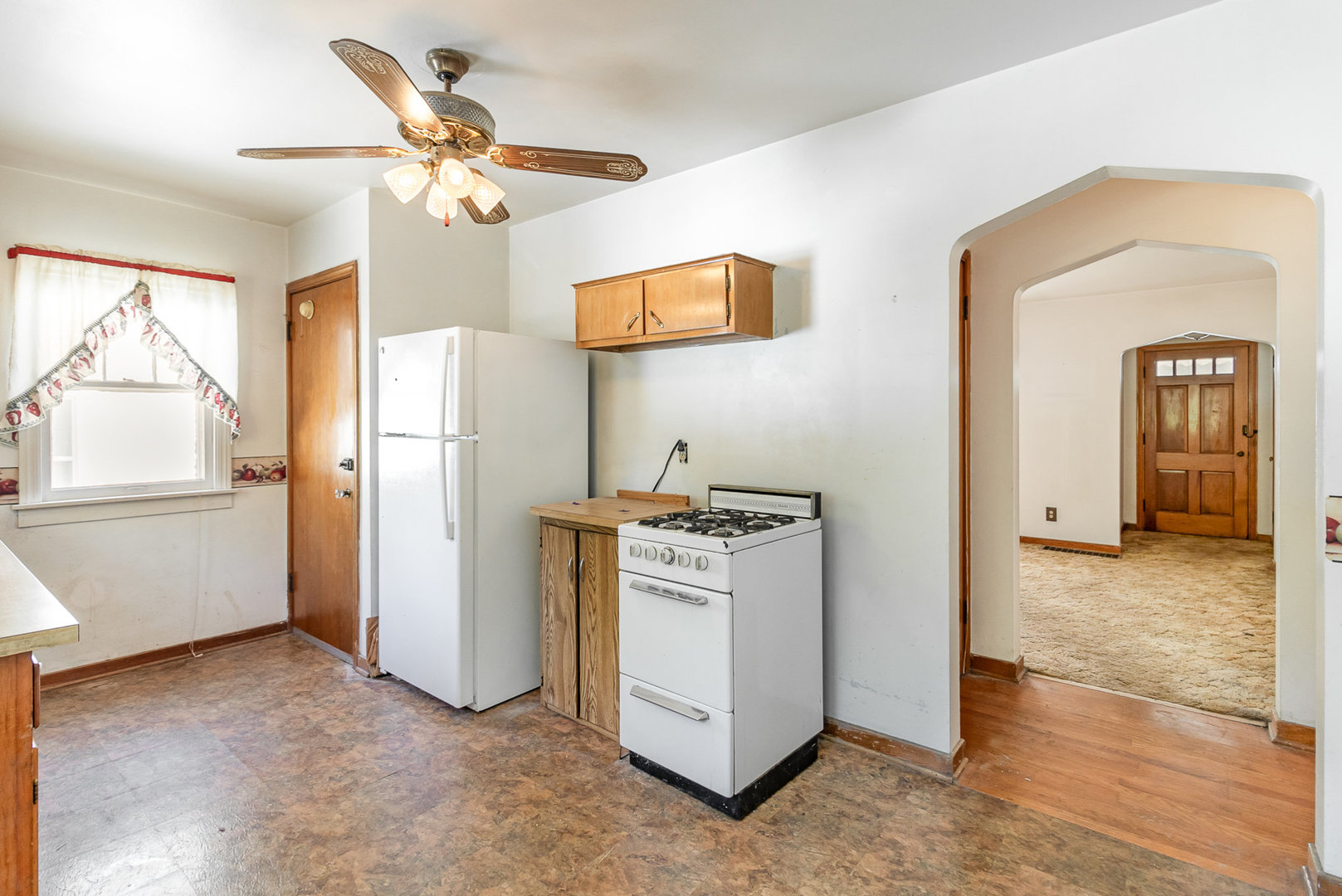 2830 Ridge Road Lansing, IL 60438 - Photo 8 of 24 Gallery Image 8