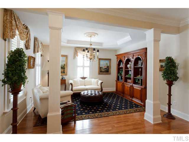 1909 Torrington Street Raleigh, NC 27615 - Photo 5 of 25 a living room with furniture