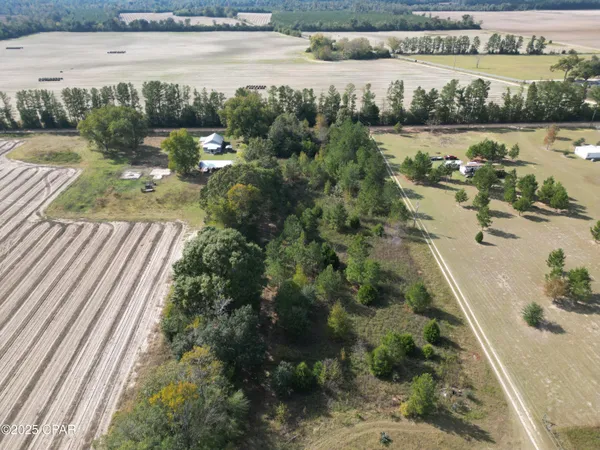 $25,000 | 5 Welcome Church Road, Grand Ridge, FL 32442