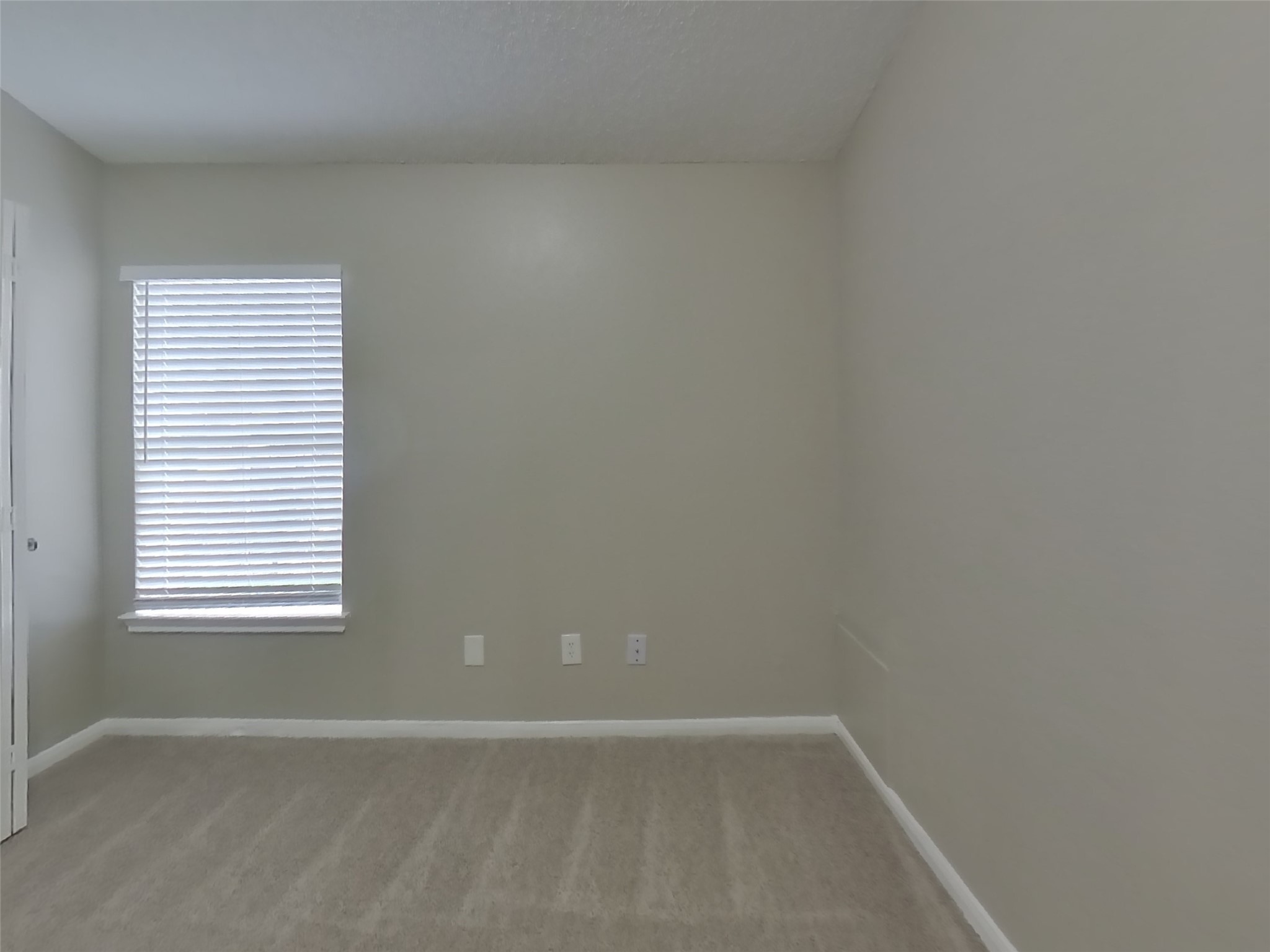 3234 Kelling Street Houston, TX 77045 - Photo 10 of 16
