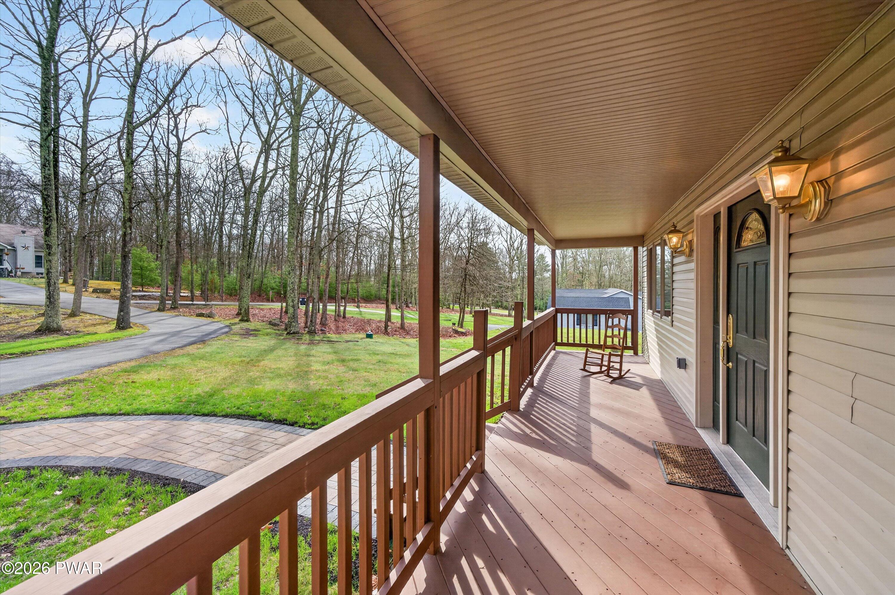 117 Stone Ridge Lane Milford, PA 18337 - Photo 6 of 44