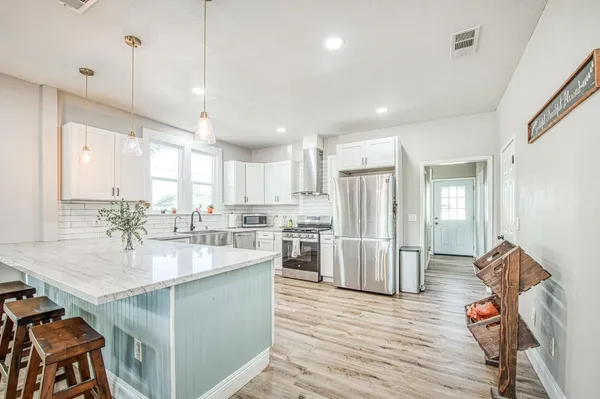 $494,900 | 1601 19th Avenue, Kingsburg, CA 93631