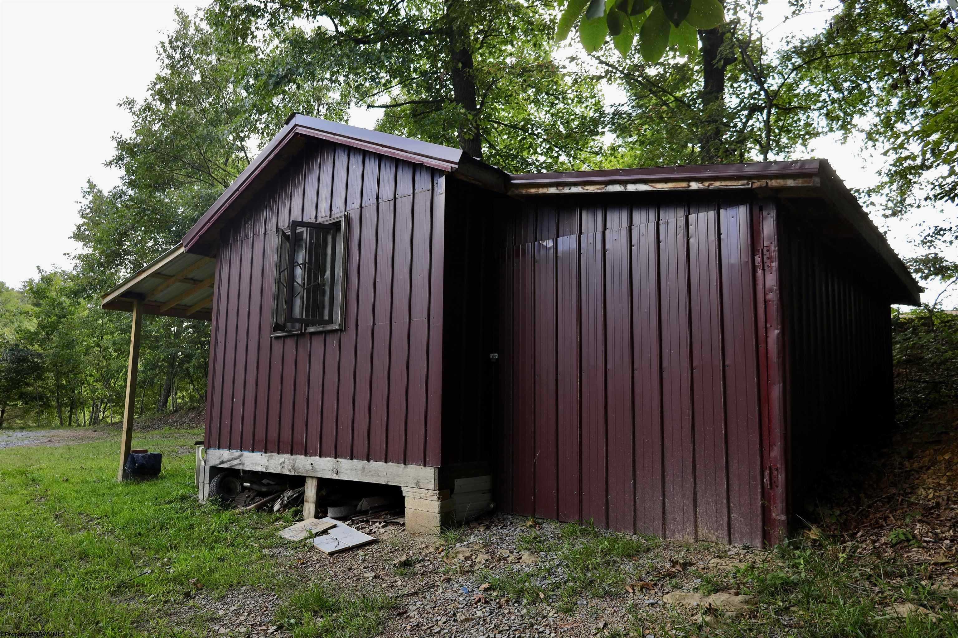 1801 Ward Road Elkins, WV 26241 - Photo 13 of 16 Gallery Image 13