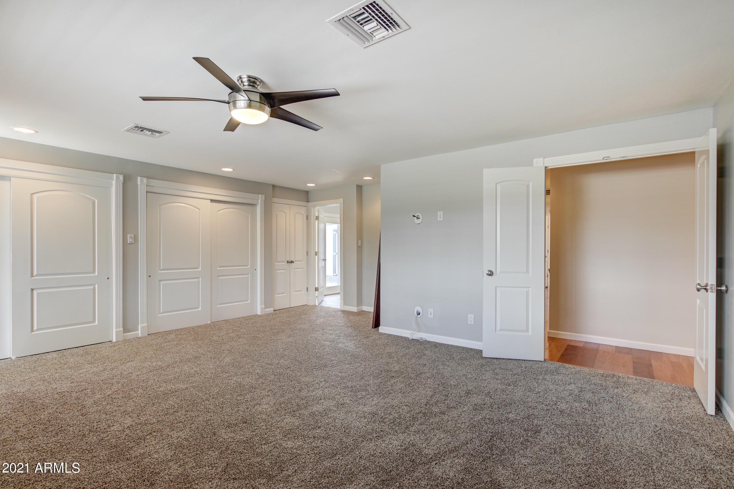 4437 East Osborn Road Phoenix, AZ 85018 - Photo 46 of 69 4437 E Osborn Rd-28
