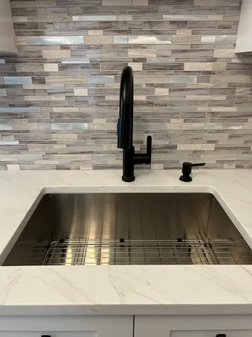 $399,900 | 15 South Albany Avenue, Chicago, IL 60612