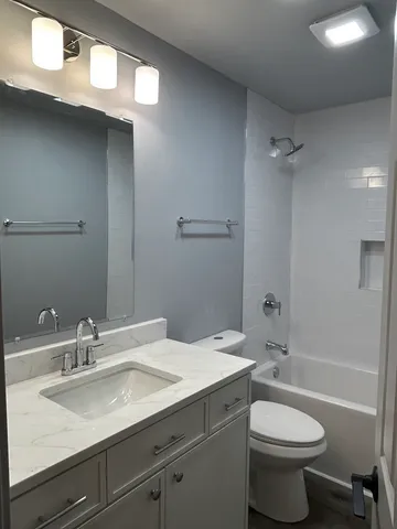 $399,900 | 15 South Albany Avenue, Chicago, IL 60612
