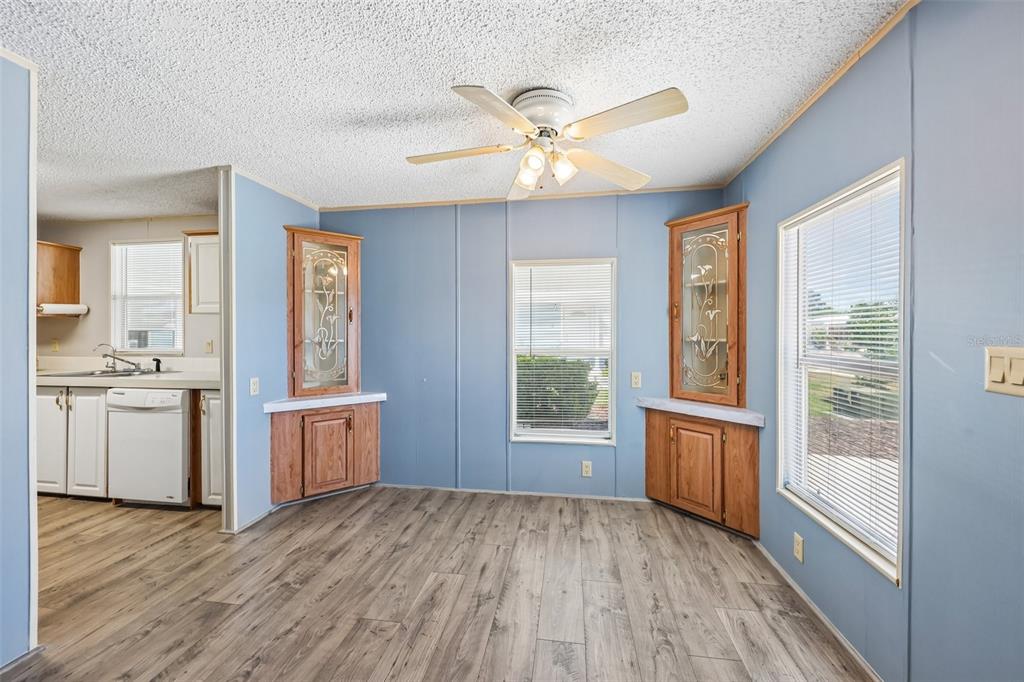550 St Johns Road Tavares, FL 32778 - Photo 7 of 46