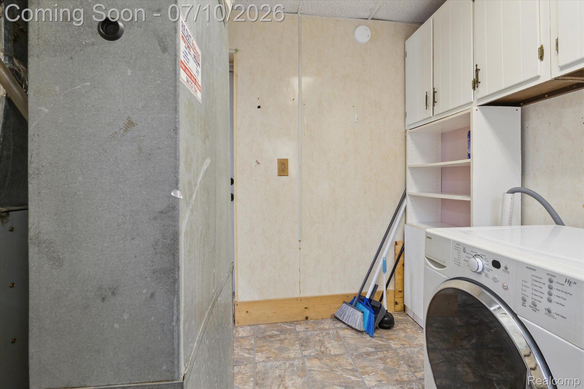 500 Trombley Road Troy, MI 48083 - Photo 27 of 32