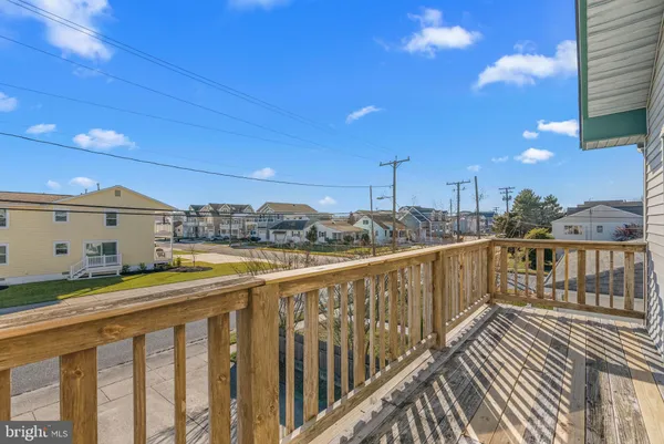 $3,500 | 413 West Beach Avenue, Unit B, Brigantine, NJ 08203