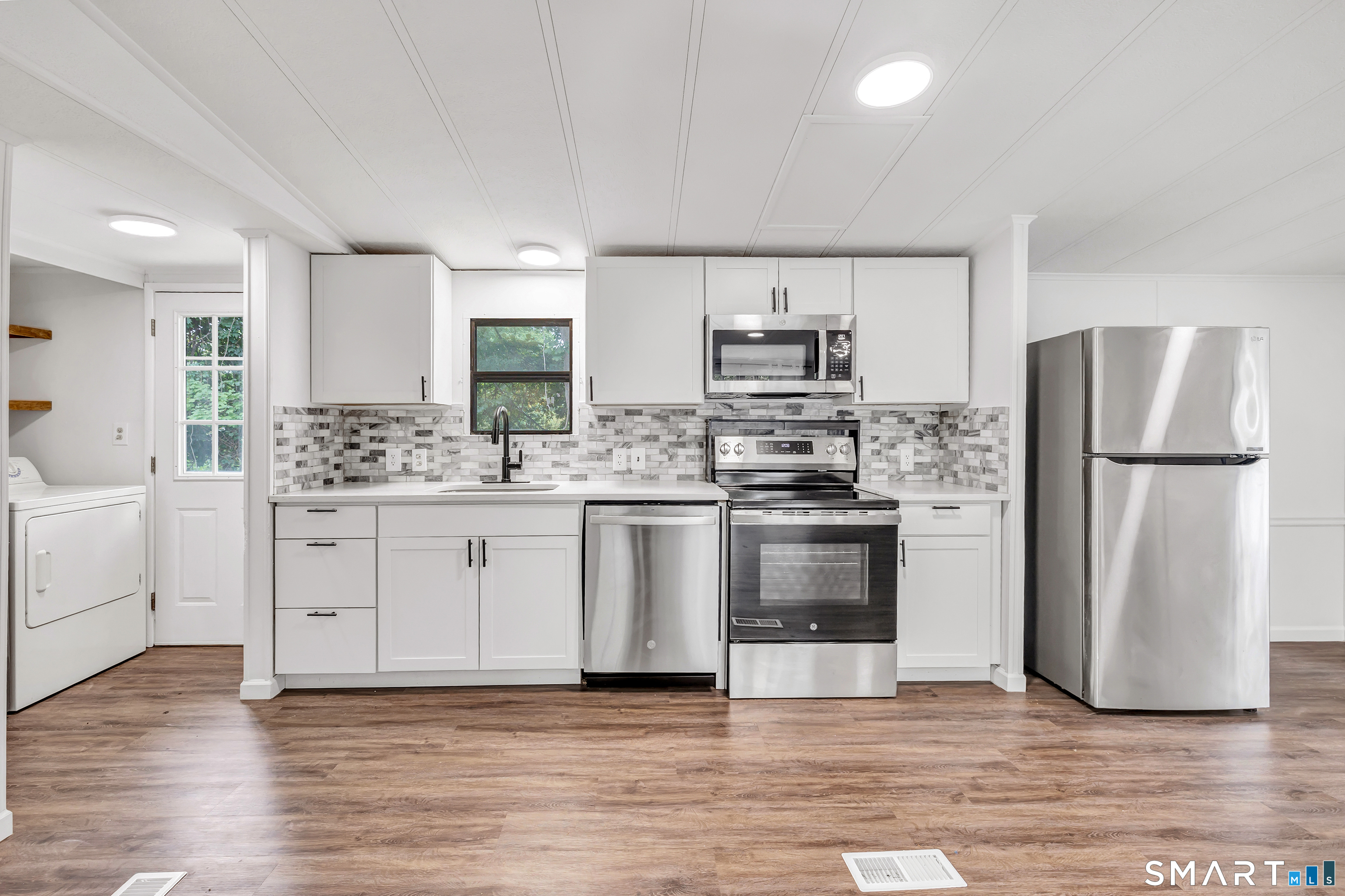 30 Crescent Park Road Westport, CT 06880 - Photo 17 of 33